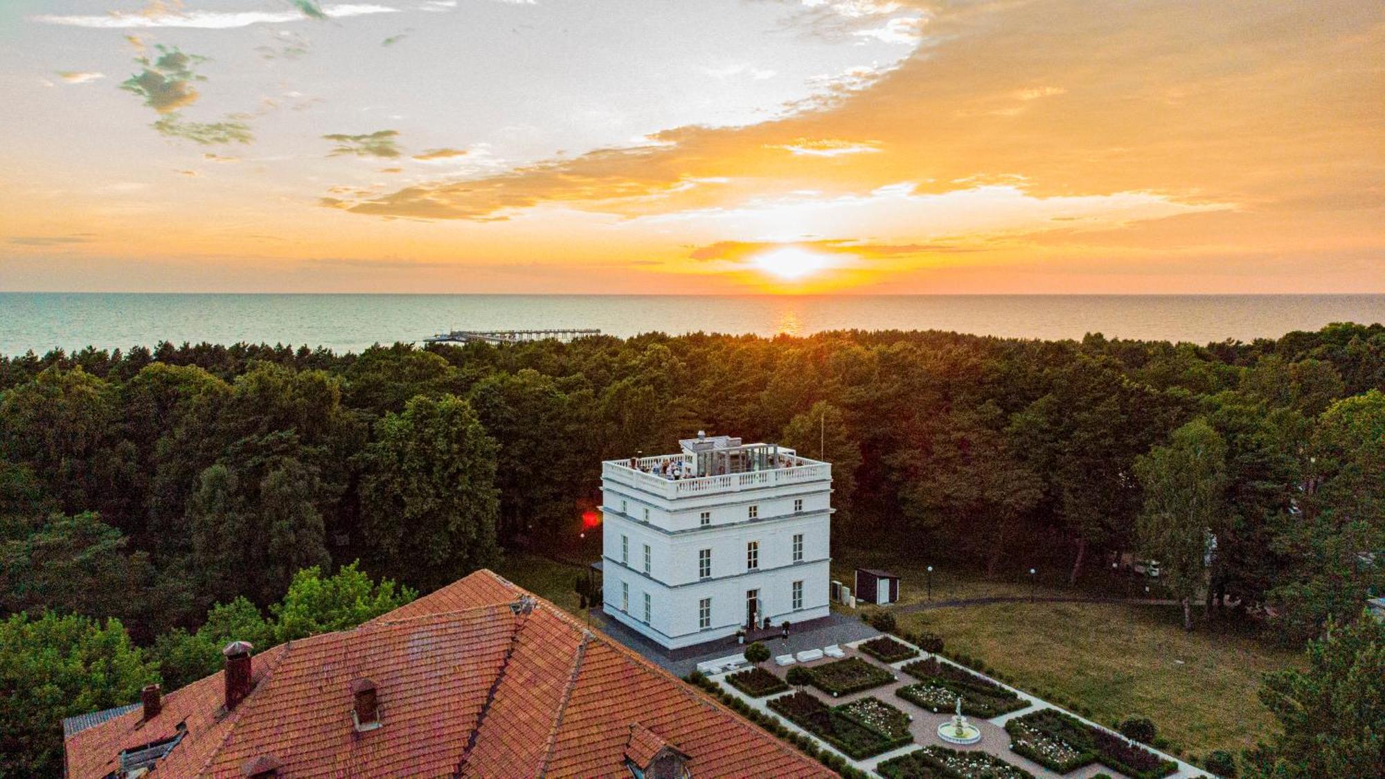 Vila Komoda Паланга Екстериор снимка